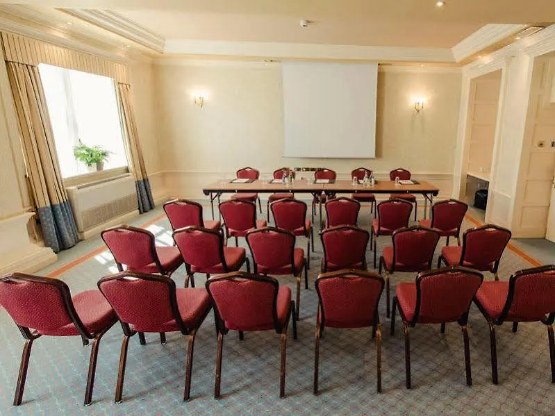 ***  Carnegie Court Hotel Swords Irsko